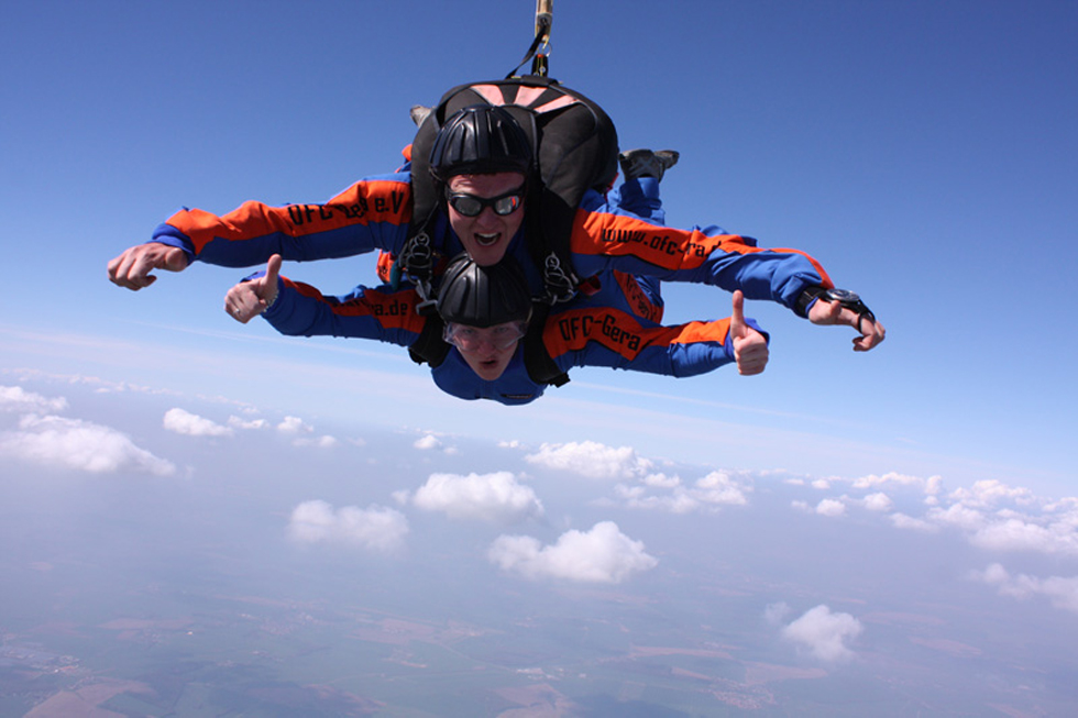 Fallschirmspringen Flugplatz Gera